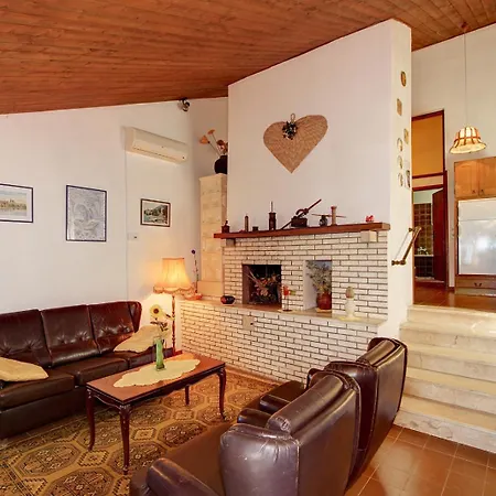 Homes Holiday home